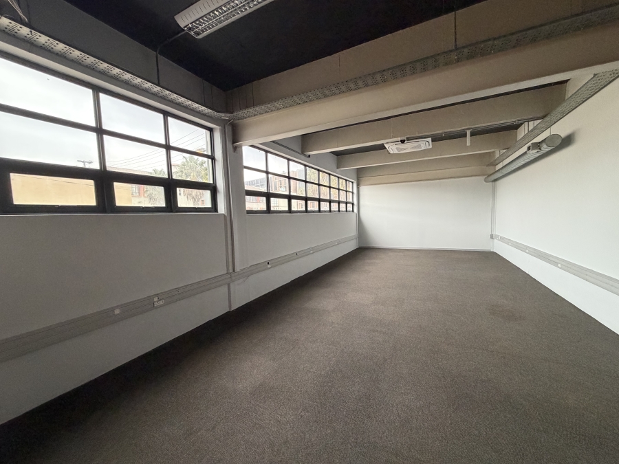 To Let Commercial Property for Rent in Salt River Western Cape